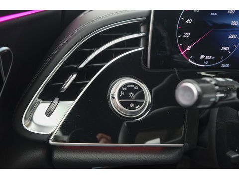 Mercedes-Benz E-Klasse E300e AMG 313pk Hybrid Panoramadak Hyperscreen Burmester 4D Night pakket NLauto NIEUW NIEUW NIEUW!!!