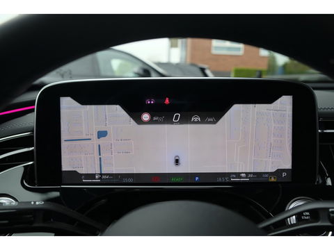 Mercedes-Benz E-Klasse E300e AMG 313pk Hybrid Panoramadak Hyperscreen Burmester 4D Night pakket NLauto NIEUW NIEUW NIEUW!!!