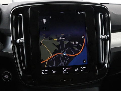 Volvo XC40 1.5 T5 Recharge Business Pro | Panoramadak | Stoel & stuurverwarming | Trekhaak | 360 camera | Adaptive cruise | Harman/Kardon | Carplay | Navigatie | Full LED