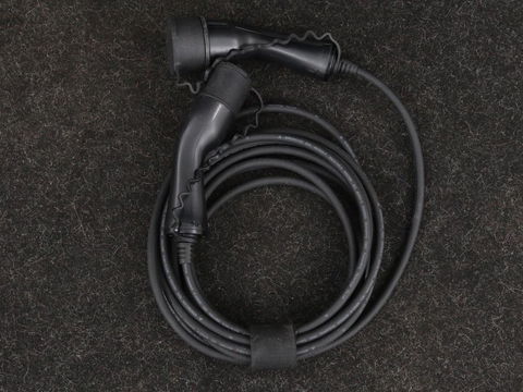 Volvo XC40 1.5 T5 Recharge Business Pro | Panoramadak | Stoel & stuurverwarming | Trekhaak | 360 camera | Adaptive cruise | Harman/Kardon | Carplay | Navigatie | Full LED