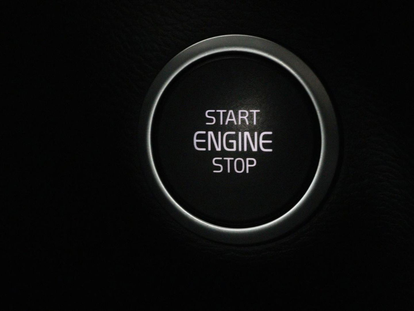 Volvo XC40 1.5 T5 Recharge Business Pro | Panoramadak | Stoel & stuurverwarming | Trekhaak | 360 camera | Adaptive cruise | Harman/Kardon | Carplay | Navigatie | Full LED