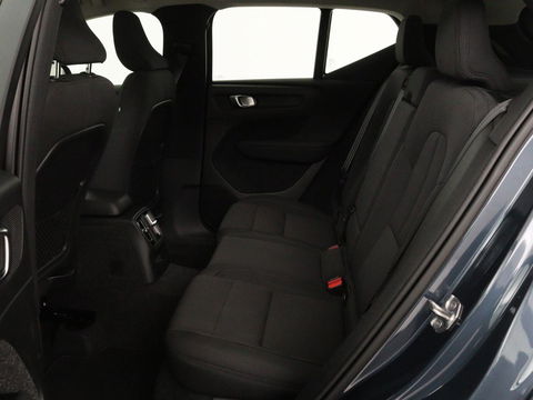 Volvo XC40 1.5 T5 Recharge Business Pro | Panoramadak | Stoel & stuurverwarming | Trekhaak | 360 camera | Adaptive cruise | Harman/Kardon | Carplay | Navigatie | Full LED