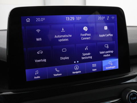 Ford Focus 1.0 EcoBoost ST Line | Stoel & stuurverwarming | Carplay | Navigatie | Climate control | Parkeerhulp | Cruise control | Bluetooth