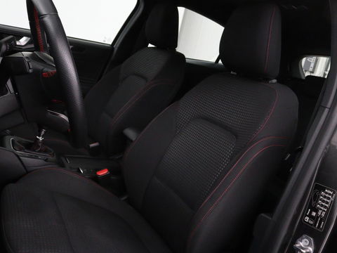 Ford Focus 1.0 EcoBoost ST Line | Stoel & stuurverwarming | Carplay | Navigatie | Climate control | Parkeerhulp | Cruise control | Bluetooth