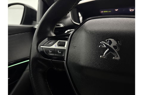 Peugeot 208 1.2 PureTech GT 131PK 360 Camera Sfeerverl. LED Carplay Clima Cruise Virtual Navi PDC 17"LMV