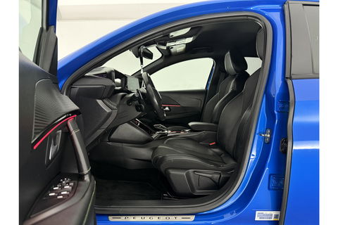 Peugeot 208 1.2 PureTech GT 131PK 360 Camera Sfeerverl. LED Carplay Clima Cruise Virtual Navi PDC 17"LMV