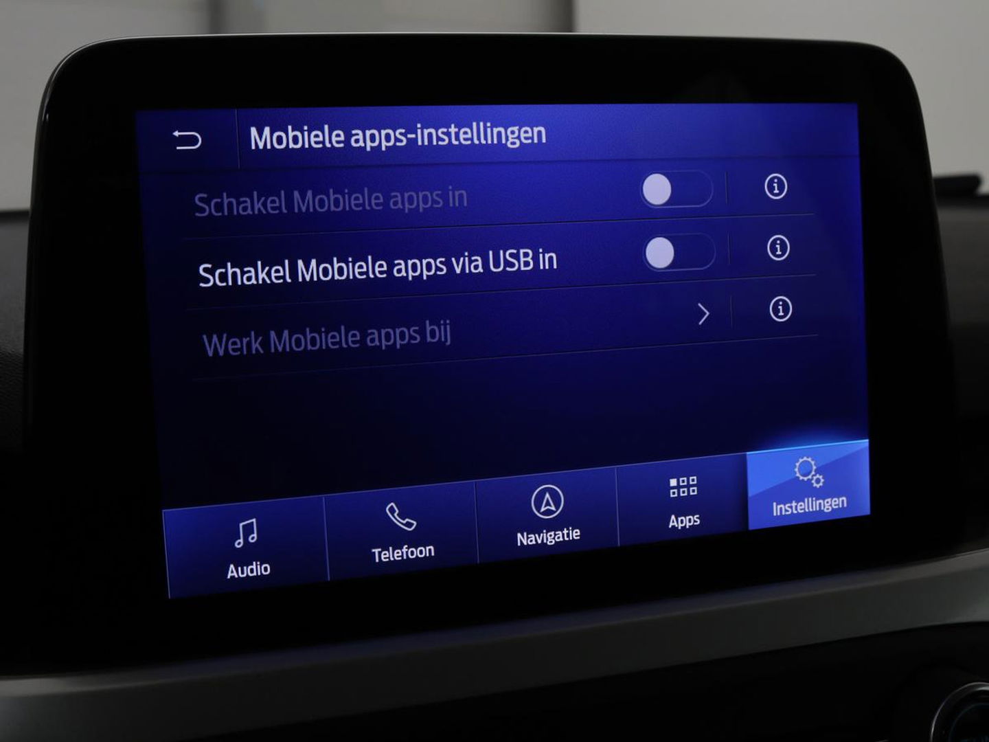 Ford Focus 1.0 EcoBoost Trend Edition Business | Carplay | Navigatie | Cruise control | Parkeerhulp | Airco | Bluetooth | Lichtmetalen velgen