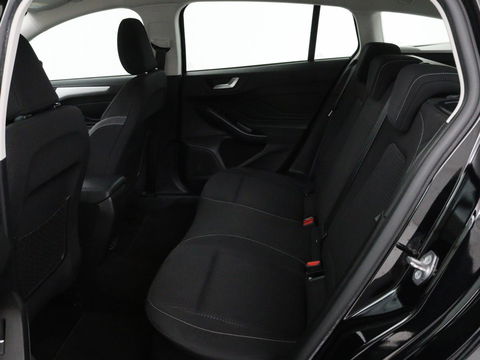 Ford Focus 1.0 EcoBoost Trend Edition Business | Carplay | Navigatie | Cruise control | Parkeerhulp | Airco | Bluetooth | Lichtmetalen velgen
