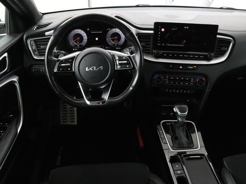 Kia ProCeed 1.5 T-GDi GT-Line | Panoramadak | Trekhaak | Stoel & stuurverwarming | Adaptive cruise | Camera | Carplay | Leder/Alcantara | Full LED | Navigatie | Keyless