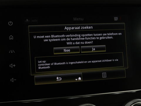 Renault Kadjar 1.3 TCe Techno | Automaat | Stoelverwarming | Trekhaak | Carplay | Camera | Half leder | Keyless | Full LED