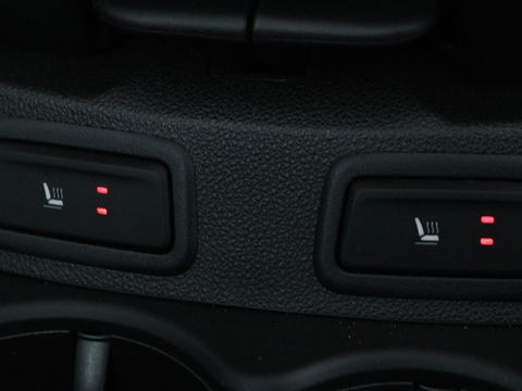 Renault Kadjar 1.3 TCe Techno | Automaat | Stoelverwarming | Trekhaak | Carplay | Camera | Half leder | Keyless | Full LED