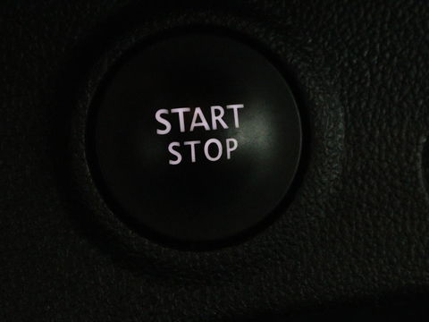 Renault Captur 1.2 TCe Intens | Automaat | Full LED | Navigatie | Keyless | Camera | Climate control | Android Auto | Parkeerhulp | Cruise control
