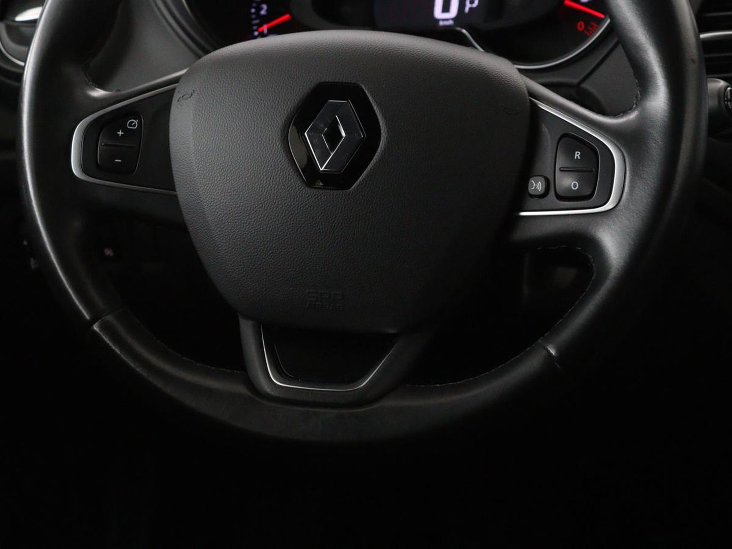 Renault Captur 1.2 TCe Intens | Automaat | Full LED | Navigatie | Keyless | Camera | Climate control | Android Auto | Parkeerhulp | Cruise control