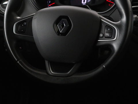 Renault Captur 1.2 TCe Intens | Automaat | Full LED | Navigatie | Keyless | Camera | Climate control | Android Auto | Parkeerhulp | Cruise control