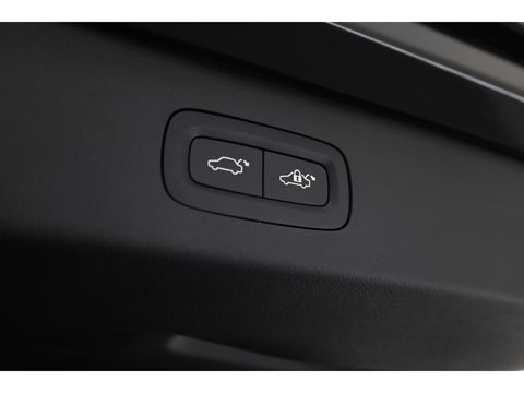 Lynk & Co 01 1.5 | Pano | 360cam | Zwarte hemel | Adapt. Cruise | Keyless | Infinity audio