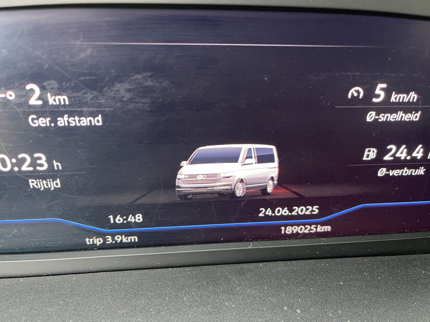 Volkswagen Transporter 2.0 TDI 150pk DSG automaat L2H1 30 DC 5 persoons Bulli / nieuwe koppeling vliegwiel / vaste prijs rijklaar € 32.950 ex btw / lease vanaf € / leer / 19 inch wielen / dubbele schuifdeur
