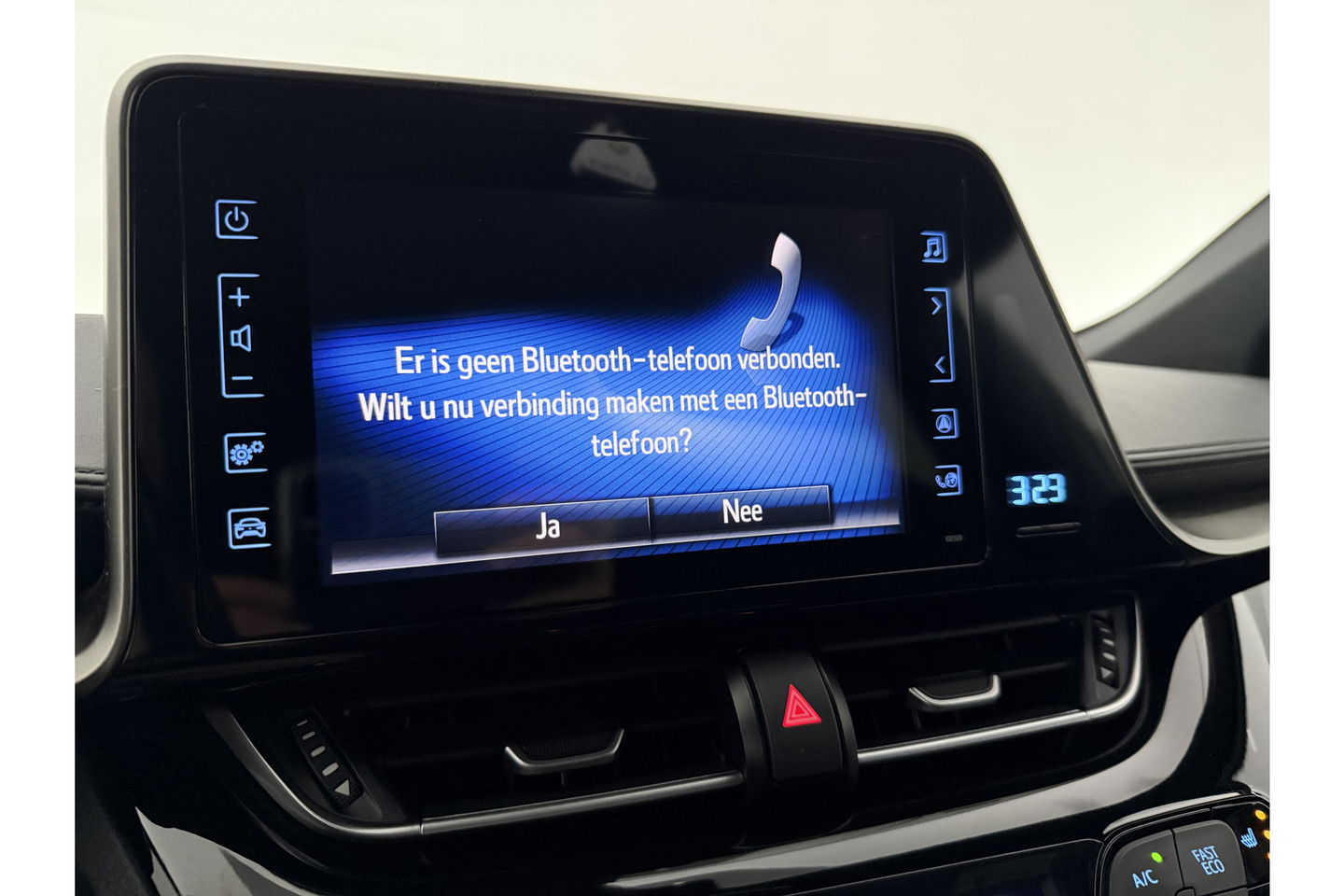 Toyota C-HR 1.8 Hybrid 148PK LED Camera Navi Clima Cruise Parkeersensoren 18"LMV