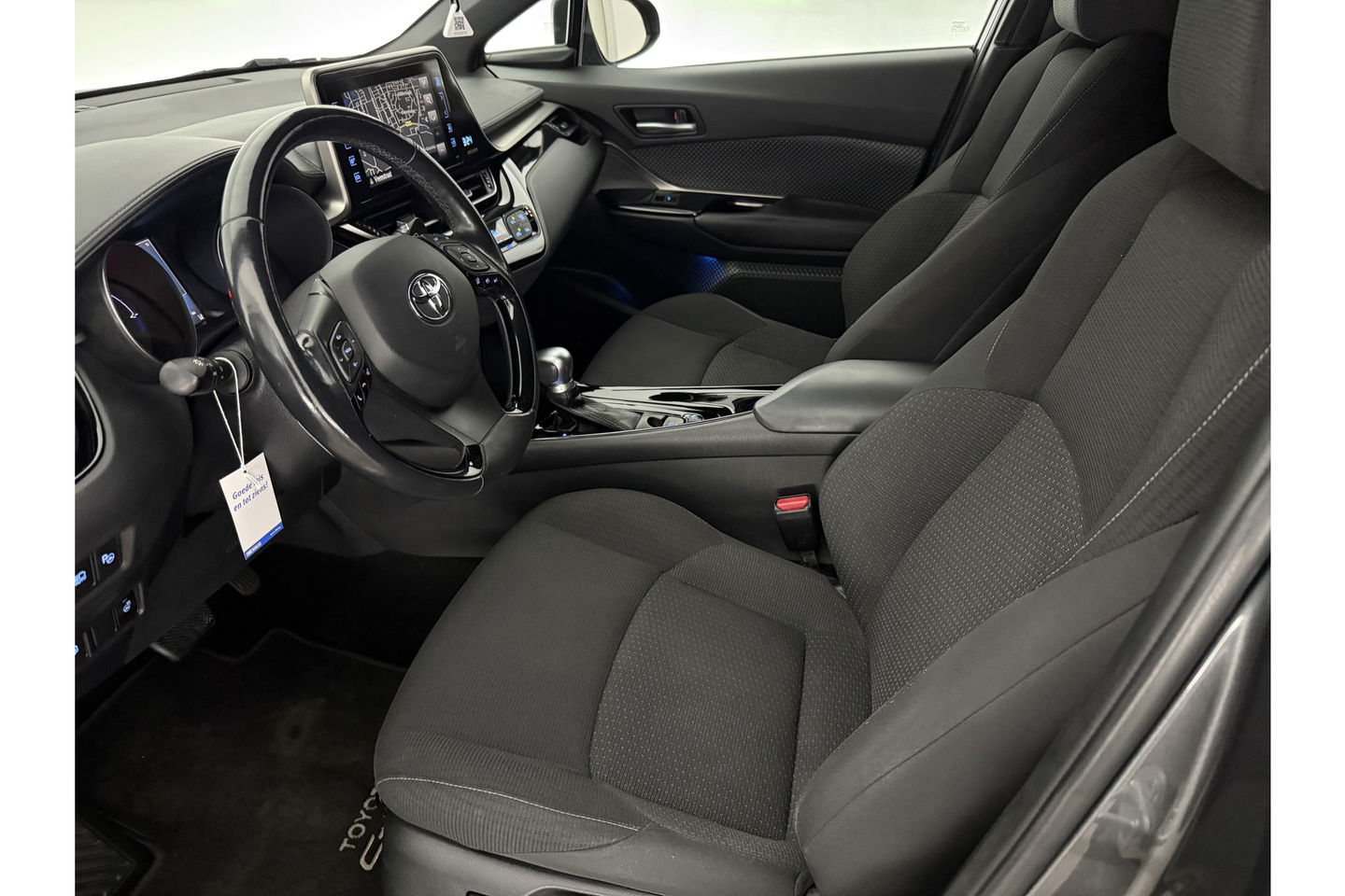 Toyota C-HR 1.8 Hybrid 148PK LED Camera Navi Clima Cruise Parkeersensoren 18"LMV
