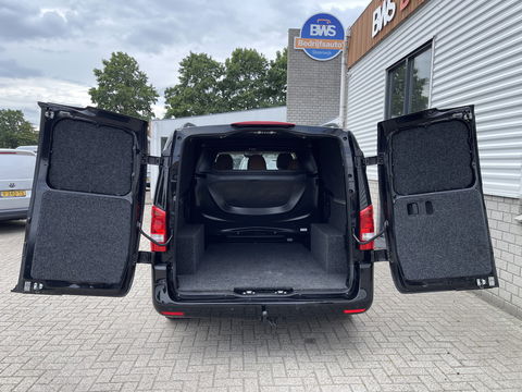 Mercedes-Benz Vito 116 CDI automaat Lang L2H1 / DC 5 persoons / vaste prijs rijklaar € 30.950 ex btw / lease vanaf € / bruin leer ! / airco / cruise / achterdeuren / trekhaak 2500 kg