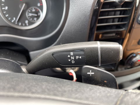Mercedes-Benz Vito 116 CDI automaat Lang L2H1 / DC 5 persoons / vaste prijs rijklaar € 30.950 ex btw / lease vanaf € / bruin leer ! / airco / cruise / achterdeuren / trekhaak 2500 kg