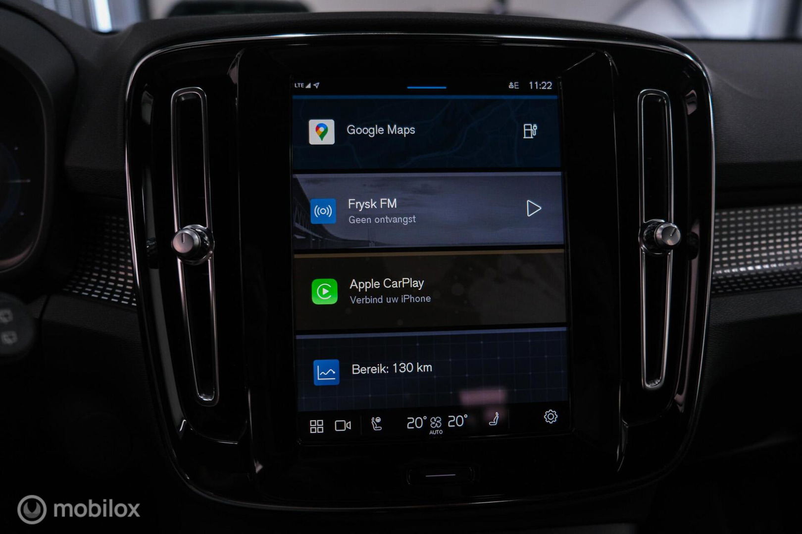 Volvo XC40 Recharge P8 AWD R-Design 408 pk | DAB | alcantara | LED | Rijklaarprijs |