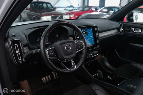 Volvo XC40 Recharge P8 AWD R-Design 408 pk | DAB | alcantara | LED | Rijklaarprijs |