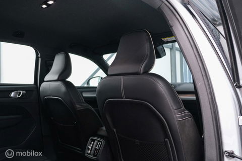 Volvo XC40 Recharge P8 AWD R-Design 408 pk | DAB | alcantara | LED | Rijklaarprijs |