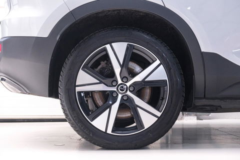 Volvo XC40 Recharge P8 AWD R-Design 408 pk | DAB | alcantara | LED | Rijklaarprijs |