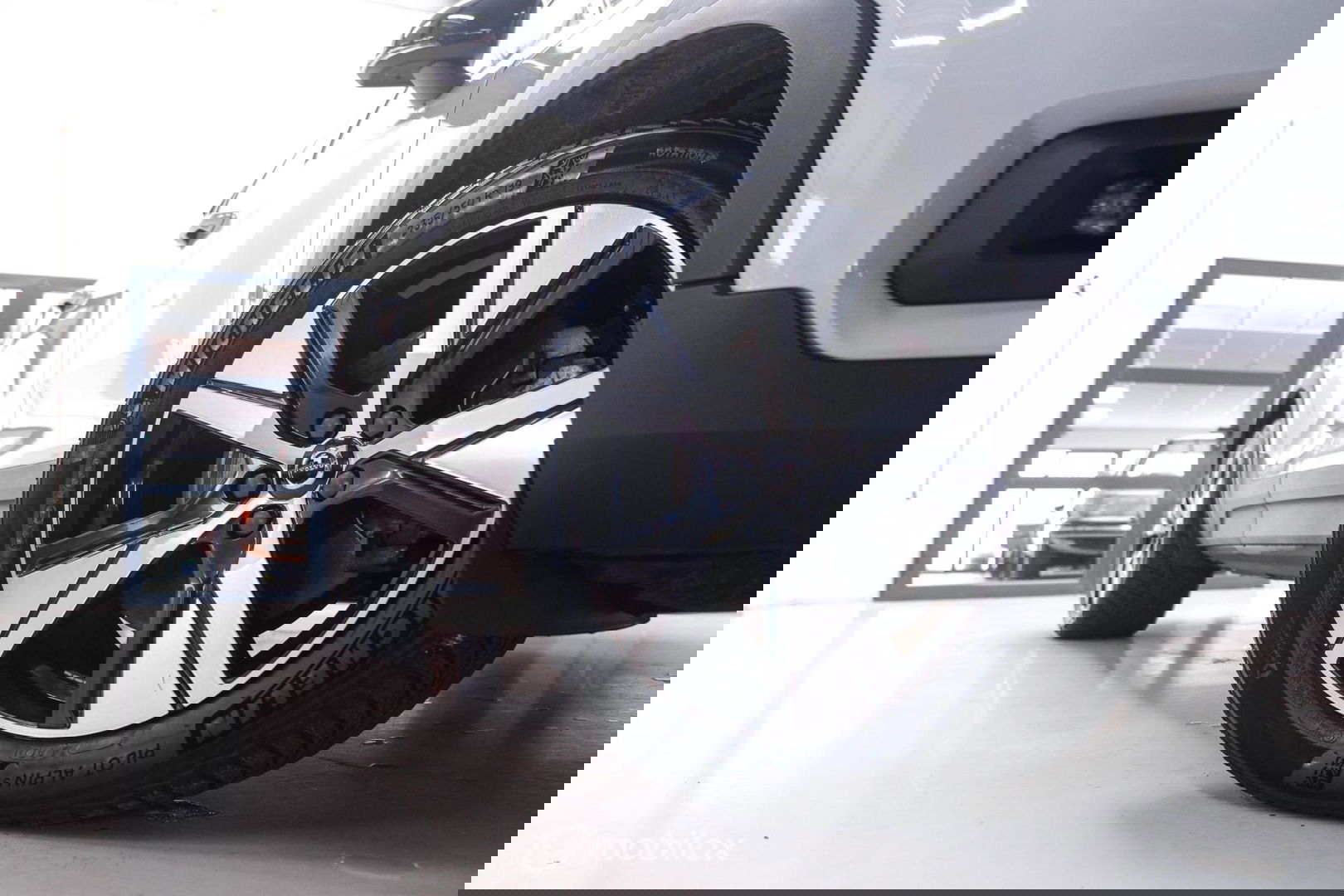 Volvo XC40 Recharge P8 AWD R-Design 408 pk | DAB | alcantara | LED | Rijklaarprijs |