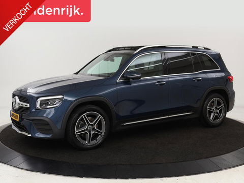 Mercedes-Benz GLB 200 Premium Plus | AMG Line | Panoramadak | Leder | Stoelverwarming | Carplay | Camera | Trekhaak | Memory | Carbon | Full LED | Navigatie | Keyless