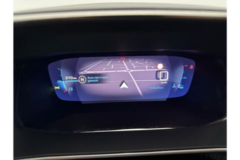 Peugeot 2008 1.2 PureTech 360 Camera LED Virtual Trekhaak Parelmoer Carplay Clima Cruise Navi 18"LMV PDC