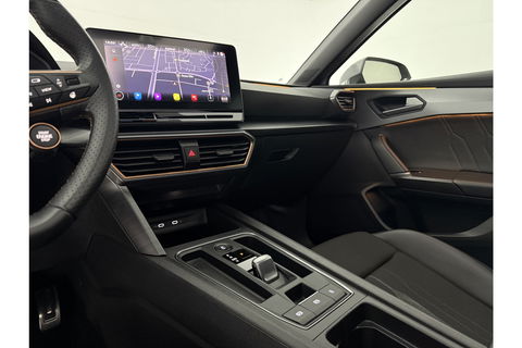 CUPRA Leon Sportstourer 1.4 e-Hybrid VZ Performance 245PK Pano Memory Sfeerverl. LED Camera Carplay Virtual Clima Cruise 19"LMV Navi PDC