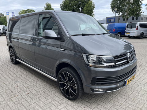 Volkswagen Transporter 2.0 TDI 150pk L2H1 Comfortline / vaste prijs rijklaar € 17.950 ex btw / lease vanaf € 302 / euro 6 diesel / bpm vrij / 20 inch wielen / trekhaak / Bott ingerichte laadruimte !
