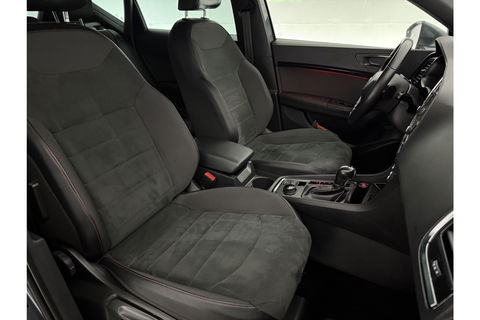 SEAT Ateca 1.5 TSI FR Business Intense 150PK 360Camera Sfeerverl. Carplay Virtual LED Clima Cruise Navi  PDC 19"LMV