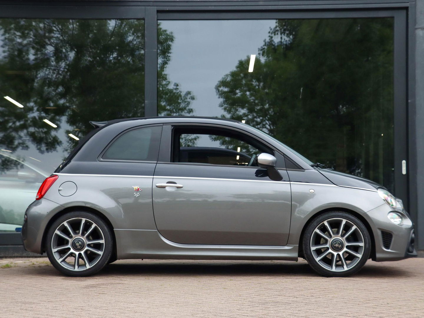 Abarth 595 C 1.4 T-Jet 165 Abarth Turismo Automaat