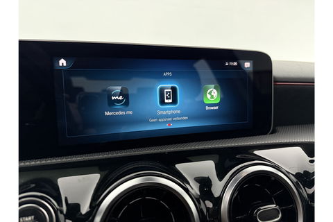 Mercedes-Benz A-Klasse 200 AMG 164PK Pano LED Virtual Clima Cruise Camera Carplay Navi PDC 18"LMV