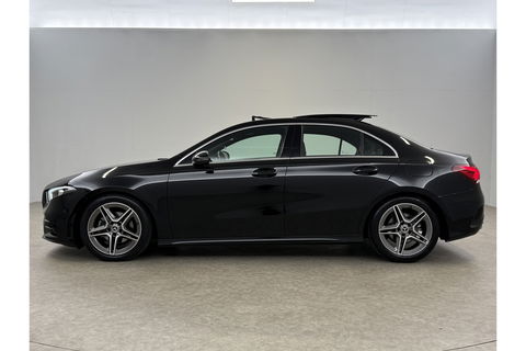 Mercedes-Benz A-Klasse 200 AMG 164PK Pano LED Virtual Clima Cruise Camera Carplay Navi PDC 18"LMV