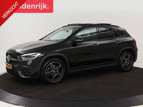 Mercedes-Benz GLA 250 e AMG Luxury | Panoramadak | Stoelverwarming | Sfeerverlichting | Keyless | Widescreen |  LMV 19 inch | Trekhaak wegklapbaar