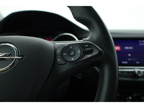 Opel Crossland 1.2 Turbo Ultimate | Navi | Keyless | Camera | Dodehoekdet | 17'' | Apple CarPlay