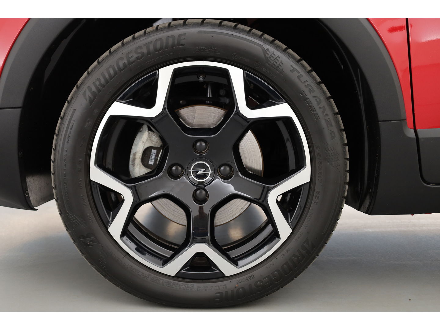 Opel Crossland 1.2 Turbo Ultimate | Navi | Keyless | Camera | Dodehoekdet | 17'' | Apple CarPlay