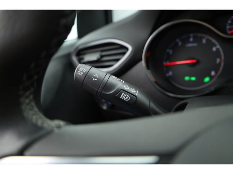 Opel Crossland 1.2 Turbo Ultimate | Navi | Keyless | Camera | Dodehoekdet | 17'' | Apple CarPlay