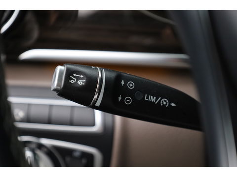 Mercedes-Benz V-Klasse 300d 4-MATIC Lang Avantgarde 7pers. | Pano | AMG Pack | Elek. schuideuren | 360cam | Stoelventi. | Burmester | Memory seats