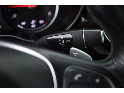 Mercedes-Benz V-Klasse 300d 4-MATIC Lang Avantgarde 7pers. | Pano | AMG Pack | Elek. schuideuren | 360cam | Stoelventi. | Burmester | Memory seats
