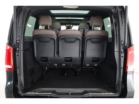 Mercedes-Benz V-Klasse 300d 4-MATIC Lang Avantgarde 7pers. | Pano | AMG Pack | Elek. schuideuren | 360cam | Stoelventi. | Burmester | Memory seats