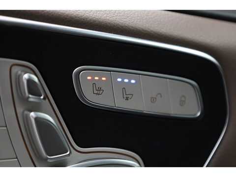 Mercedes-Benz V-Klasse 300d 4-MATIC Lang Avantgarde 7pers. | Pano | AMG Pack | Elek. schuideuren | 360cam | Stoelventi. | Burmester | Memory seats