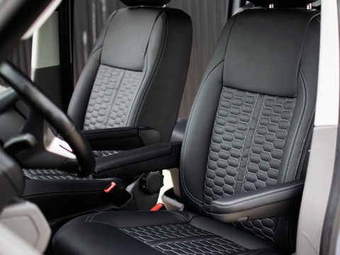 Volkswagen Transporter 2.0 TDI L2H1 Bulli DC Dubbel cabine | Standkachel | Digital Cockpit | 2x Schuifdeur |LED |