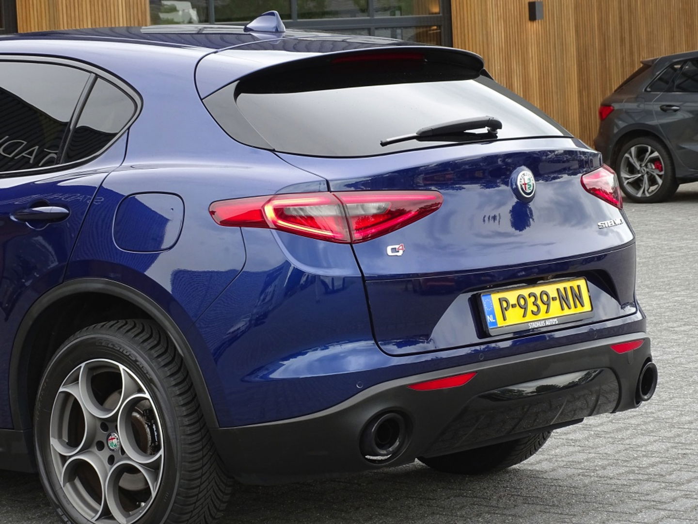 Alfa Romeo Stelvio 2.0 T 281PK AWD automaat Special Ed. Q4 / LED / 2018