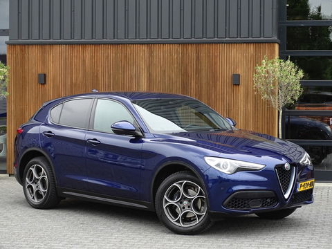 Alfa Romeo Stelvio 2.0 T 281PK AWD automaat Special Ed. Q4 / LED / 2018