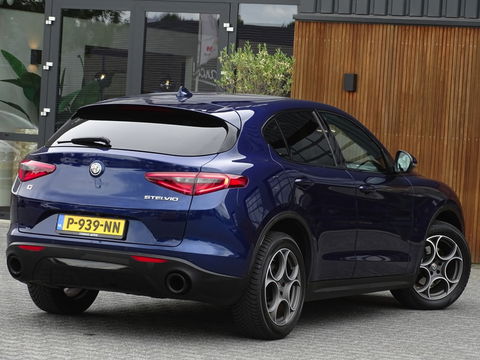 Alfa Romeo Stelvio 2.0 T 281PK AWD automaat Special Ed. Q4 / LED / 2018