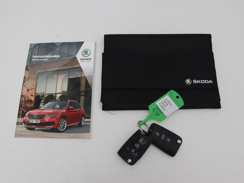 Škoda Kamiq 1.5 TSI Business Edtion | Stoelverwarming | Camera | Trekhaak | Carplay | Keyless | Full LED | Virtual Cockpit | Navigatie | Climate control | Parkeerhulp | Cruise control